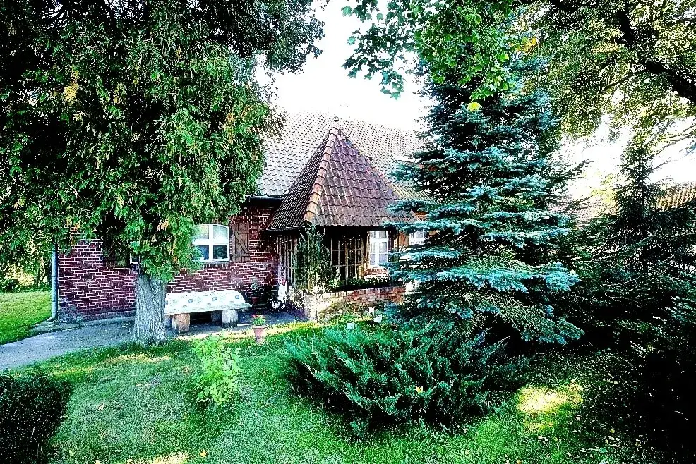 Jezioro Dworackie: raj dla wędkarzy i miłośników przyrody