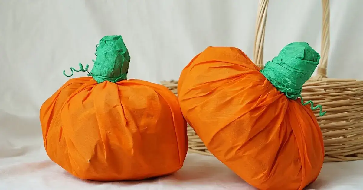 Jak zrobić strój dyni z bibuły - prosty sposób na kreatywną zabawę