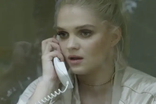 Pełny tekst piosenki Margaret Byle jak - poznaj znaczenie emocjonalnych słów