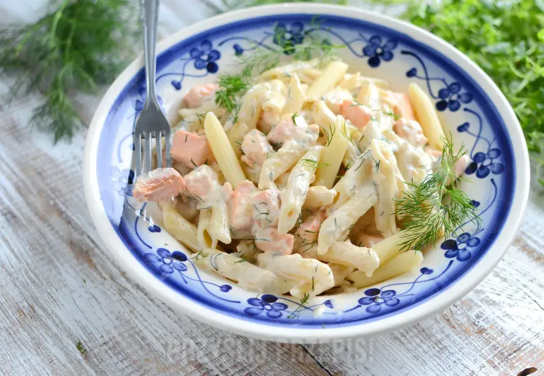Penne z łososiem: Szybkie i eleganckie przepisy na pyszne danie