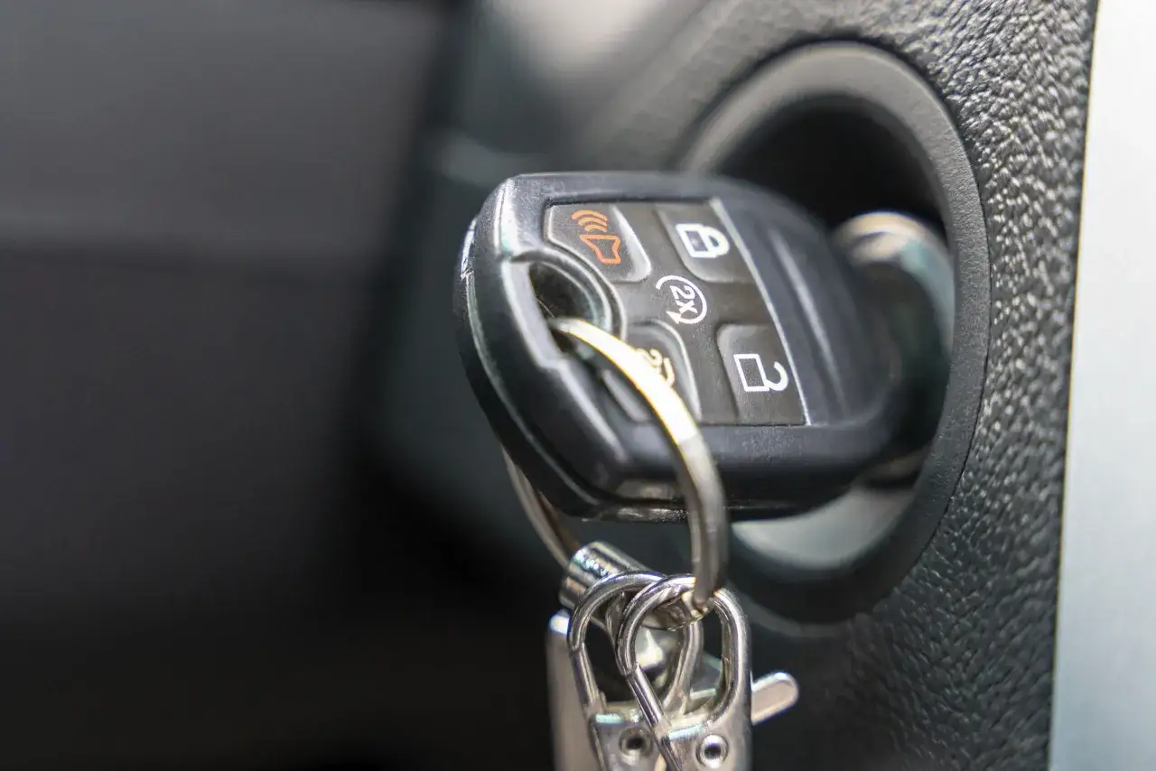 Jak samodzielnie zakodować używany kluczyk samochodowy - kompletny poradnik