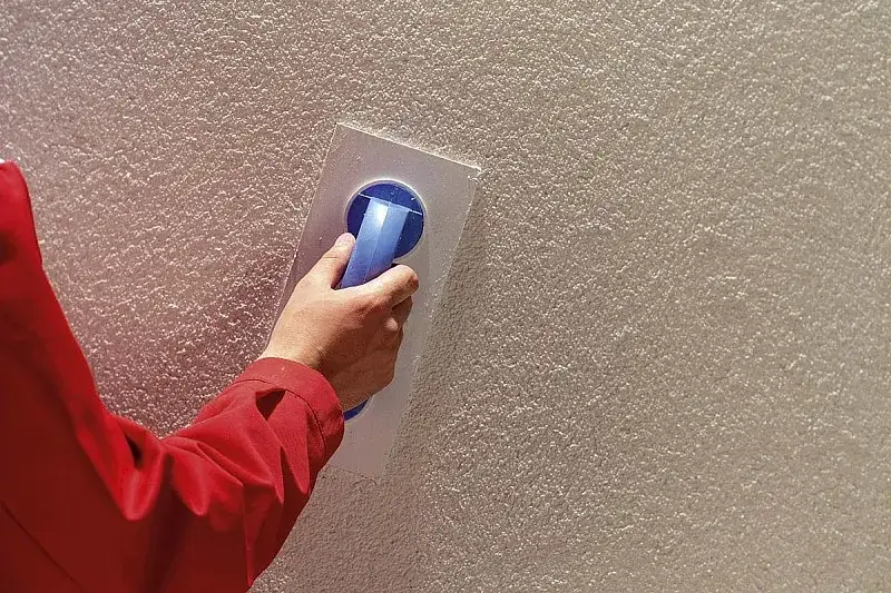 Kiedy kłaść tynki zewnętrzne? Poznaj idealne warunki i terminy