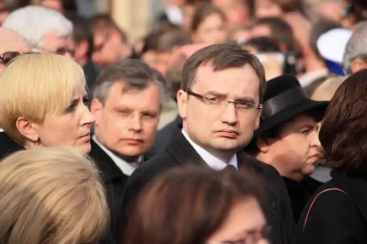 Zbigniew Ziobro - ile ma dzieci? Poznaj rodzinę polityka