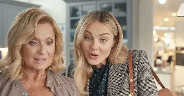 Mumio w reklamie Agata Meble: Kto występuje w nowych spotach?