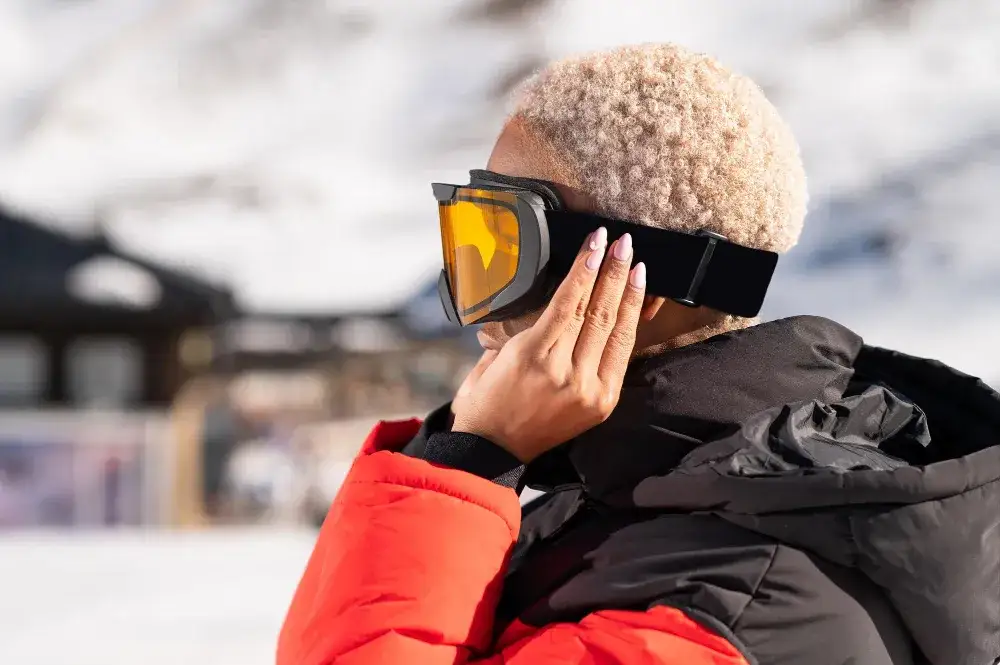 Jakie gogle na snowboard polecacie - najlepsze modele na każdą pogodę
