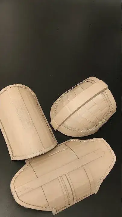 Genialna zbroja z kartonu krok po kroku. Stwórz własny kostium bez wydawania fortuny