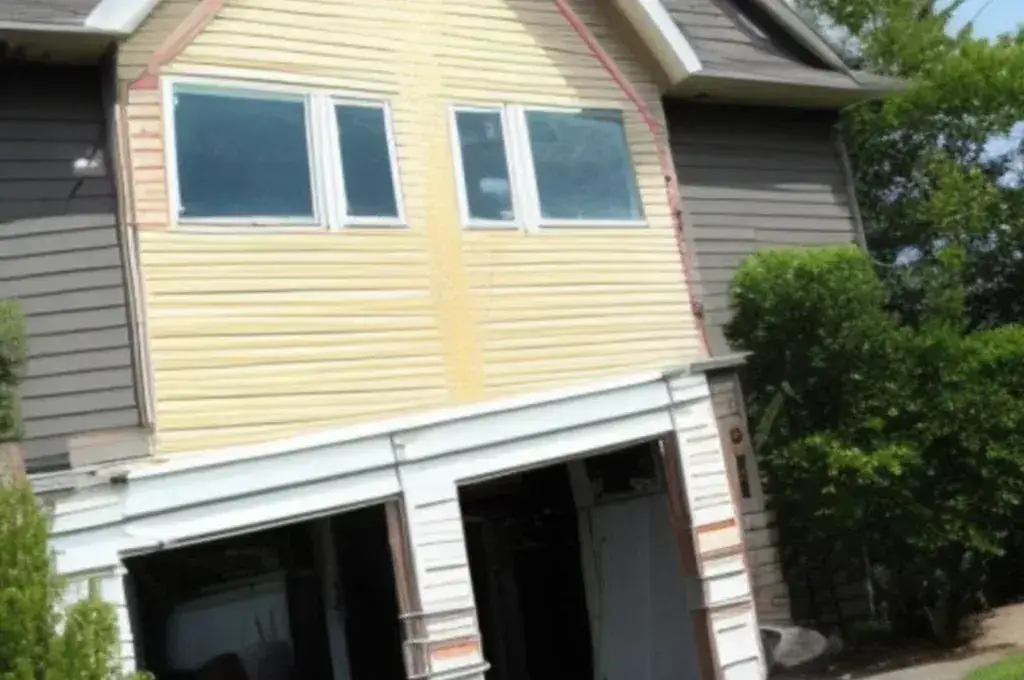 Jak naprawić odprysk na meblach lakierowanych i uniknąć dalszych uszkodzeń