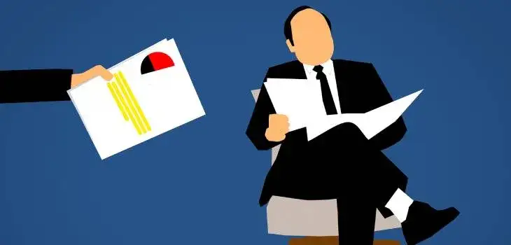 Jak wpisać wykształcenie w CV, by uniknąć błędów i zyskać pracę