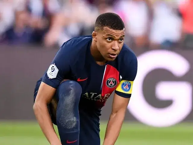 W jakim kraju gra Mbappé? Oto zaskakująca prawda o jego klubie