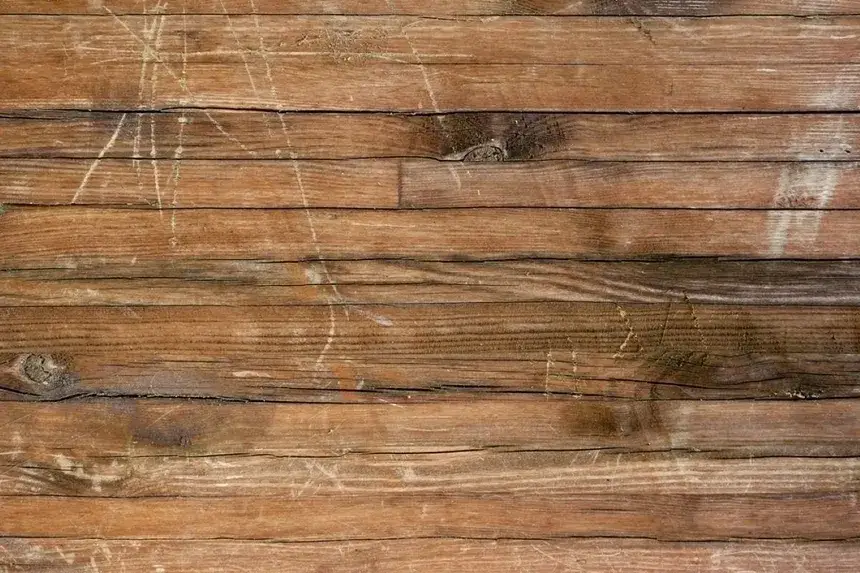 Skuteczne sposoby na ukrycie brzydkich rys na panelach bez wymiany