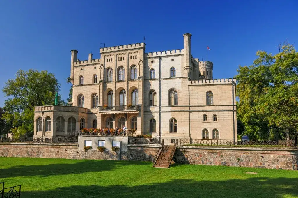 Pałac w Rokosowie: Fascynująca historia i tajemnice zabytku