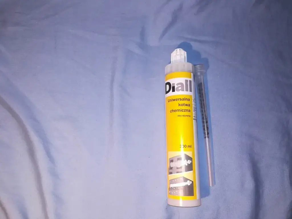 Kotwa chemiczna Diall opinie: co mówią użytkownicy o jej skuteczności?