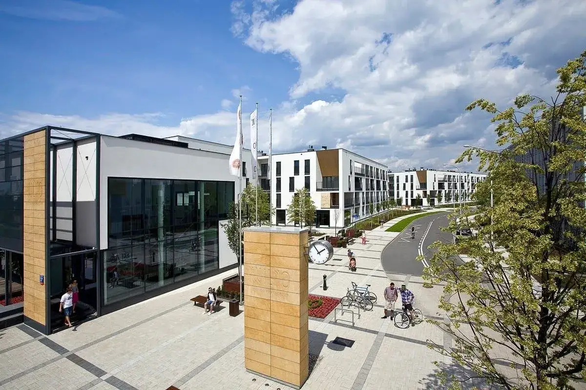 Idealne osiedle w Warszawie? Ranking, porady i gdzie kupić