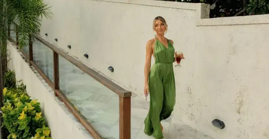 Kombinezony - dla kogo są idealne i jak je stylizować?