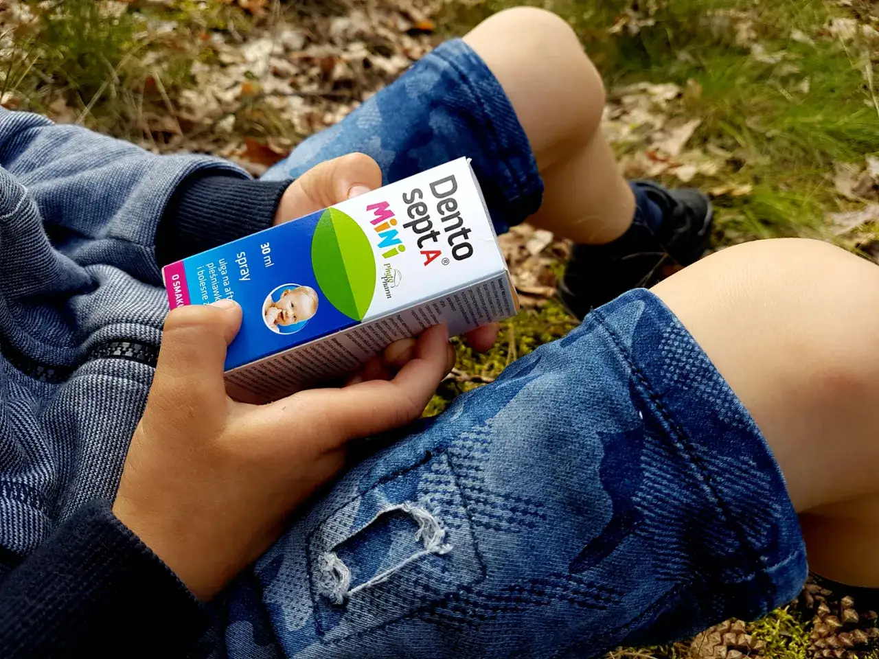 Boli buzia? Zapalenie jamy ustnej u dzieci: Ulga bez recepty!