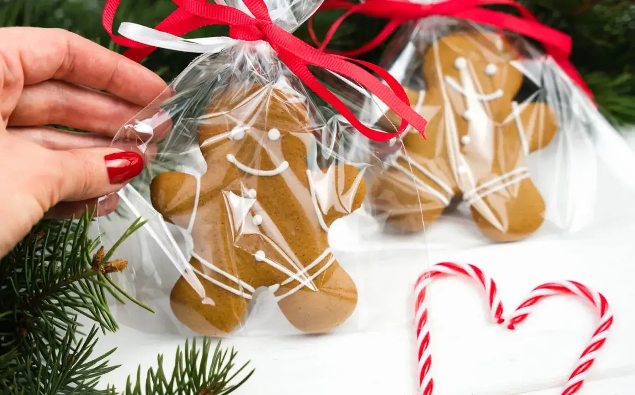 Jak ładnie zapakować ciastka, aby zachwycić każdego obdarowanego