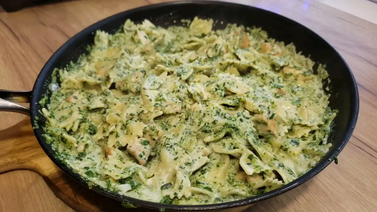 Jak zrobić szpinak z makaronem - szybki przepis na pyszne danie