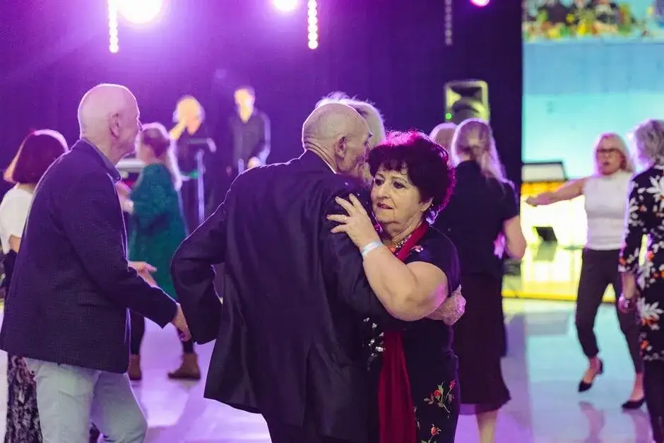 Gdzie można potańczyć w Kołobrzegu? Odkryj najlepsze miejsca na imprezy