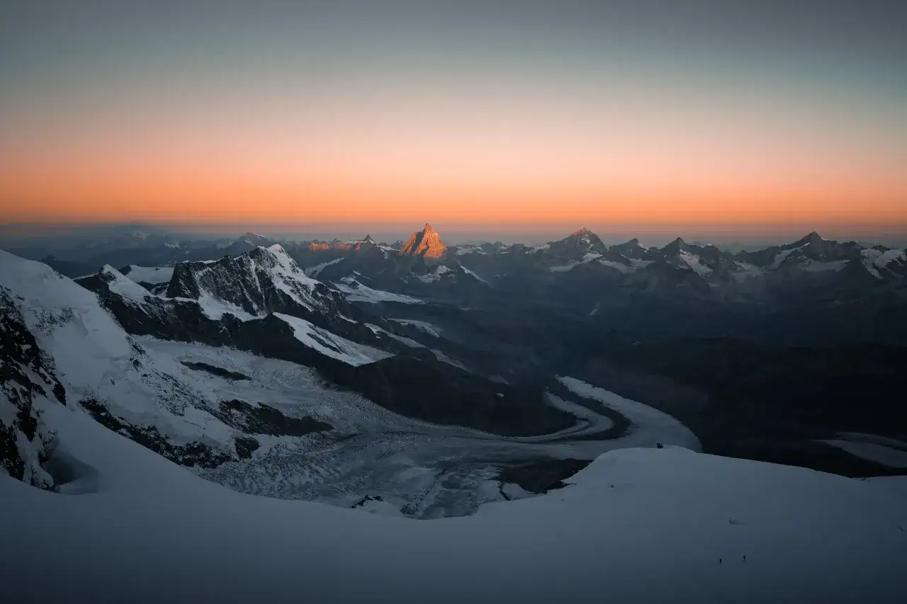 Dufourspitze: Der höchste Berg der Schweiz Fakten & Touren-Guide