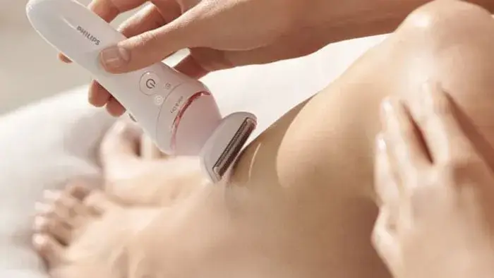 Depilatory dyski czy pęsety – który wybór jest mniej bolesny?