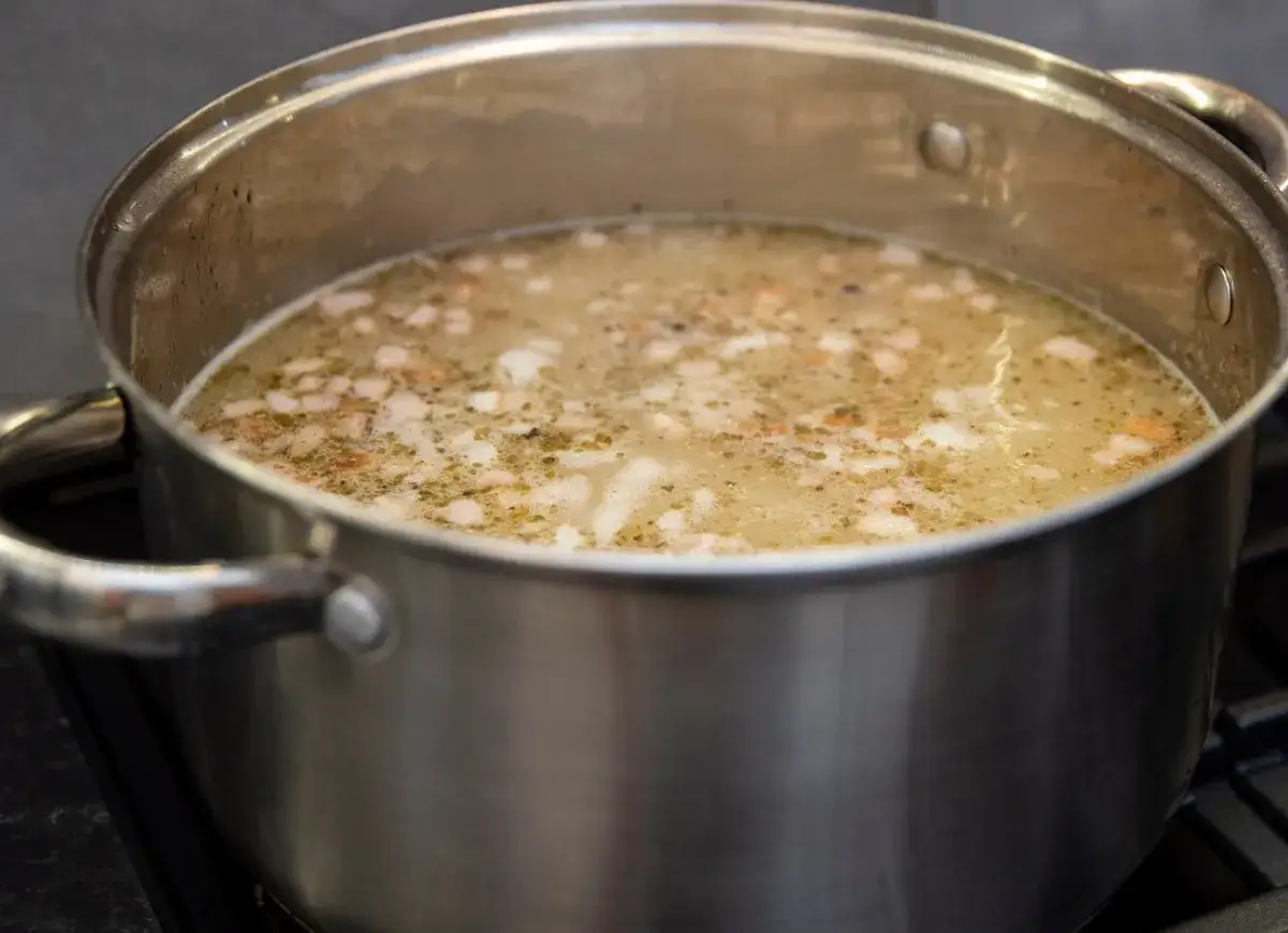 Jakie są zupy? Odkryj świat smaków i klasyfikacji!