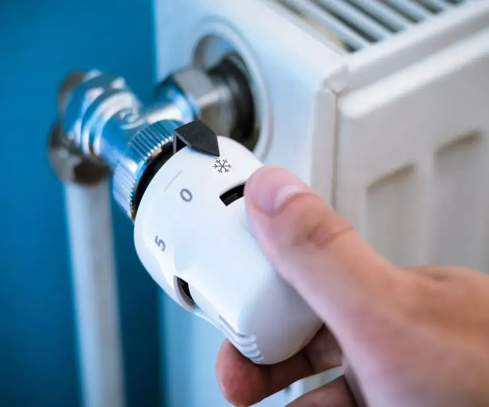 Dopłaty do kotłów co: Jak uniknąć wysokich kosztów ogrzewania?