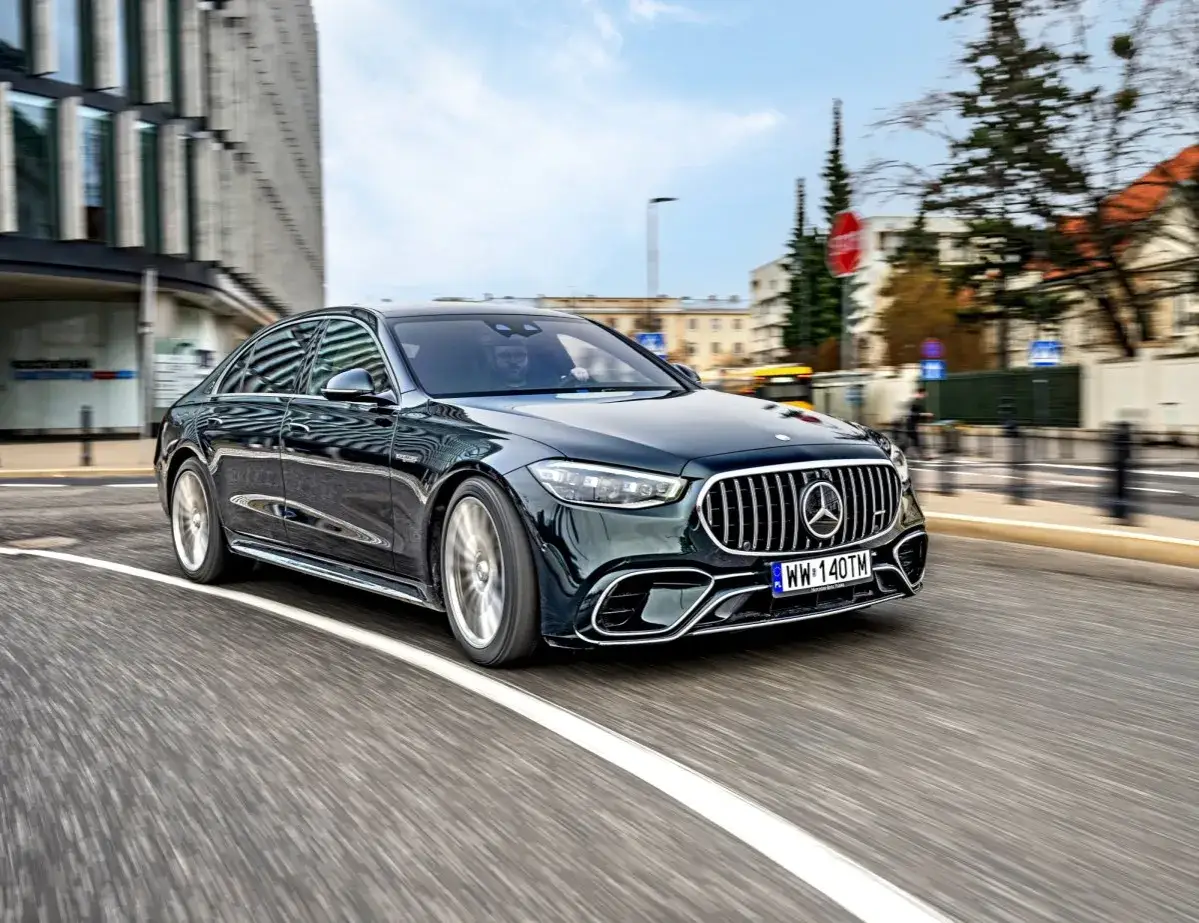 Mercedes-Benz S 63 AMG - moc, osiągi i porównania modeli