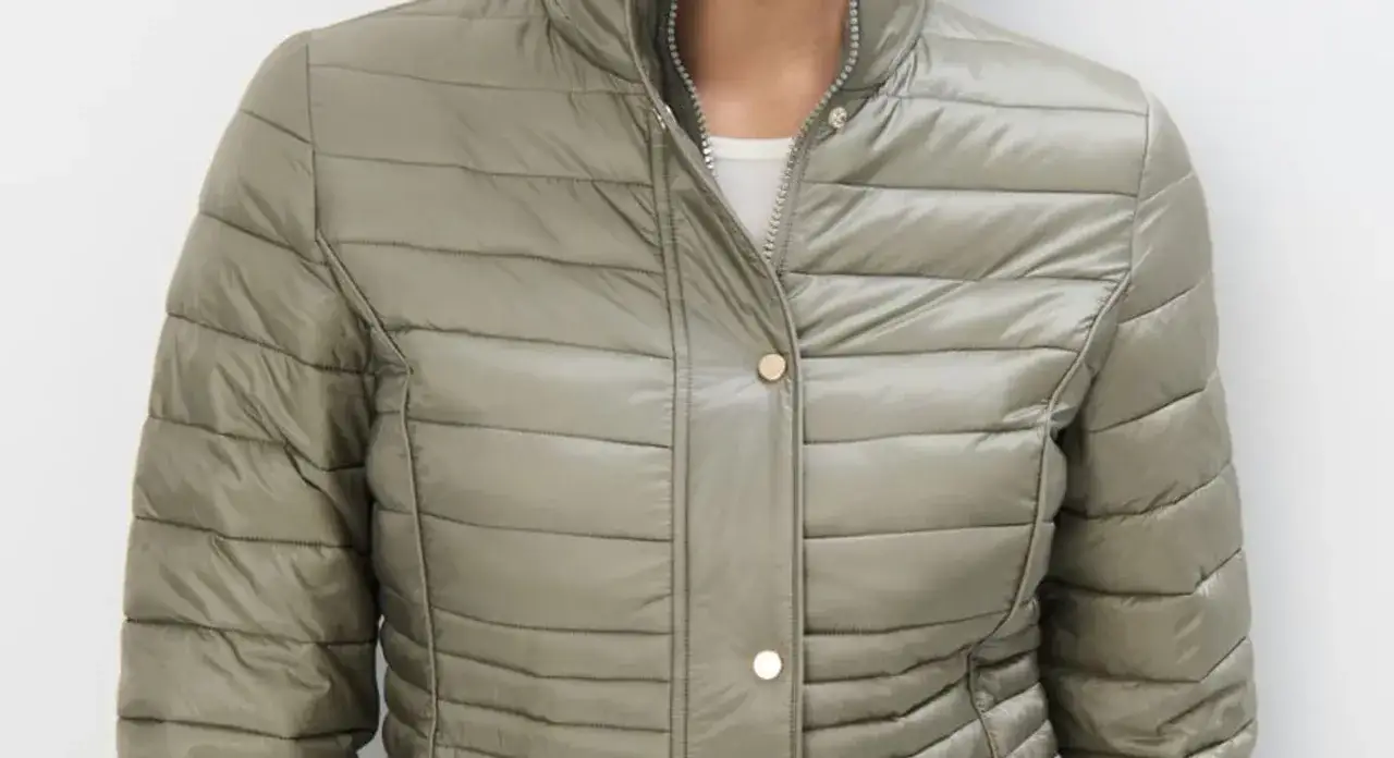 Jakie sa modne kurtki na wiosnę, które podkreślą Twój styl?