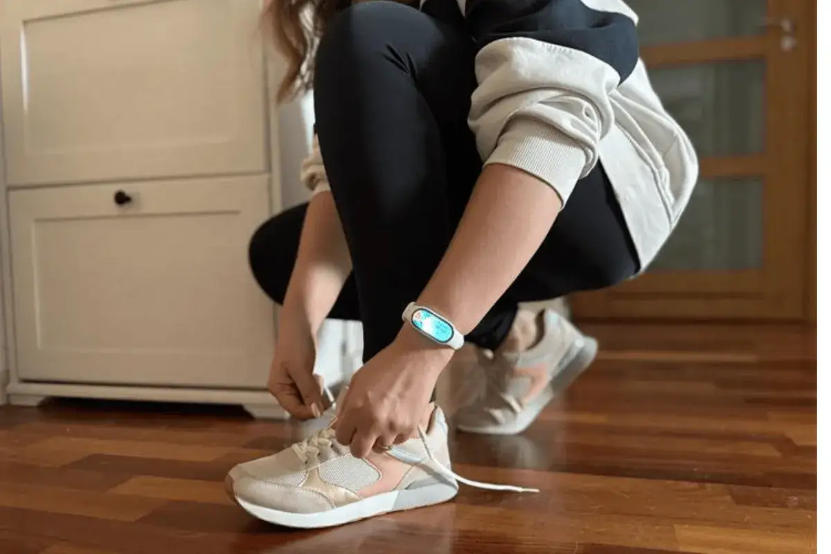 Ile kalorii spalisz robiąc 10 tys kroków? Poznaj dokładne wyliczenia