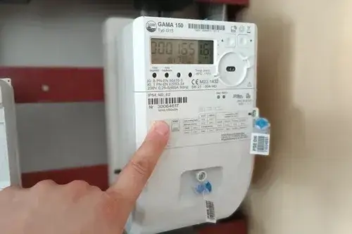 Jak odzyskać nadpłatę za prąd w PGE? Krok po kroku do zwrotu