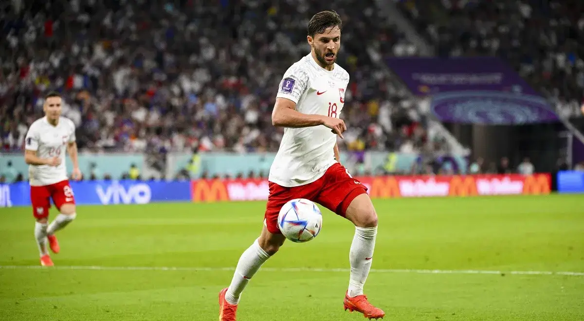 Zaskakujące zarobki Bartosza Bereszyńskiego w polskim futbolu