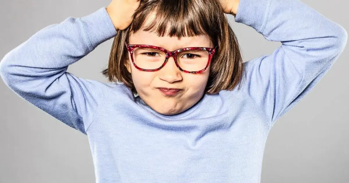 Jak pomóc dziecku z tikami - skuteczne sposoby na ulgę i wsparcie