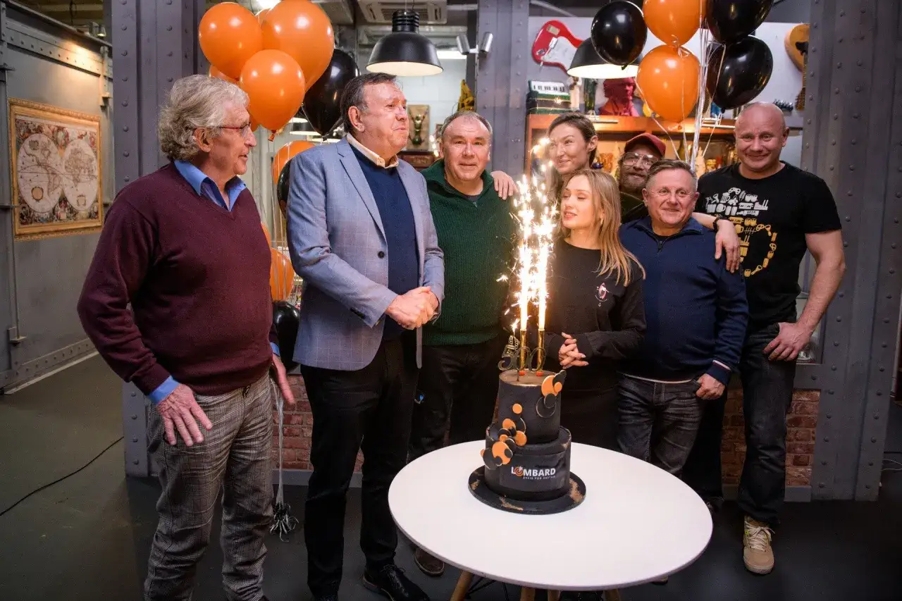 Lombard na Cichej – gdzie dokładnie się znajduje i co warto wiedzieć?