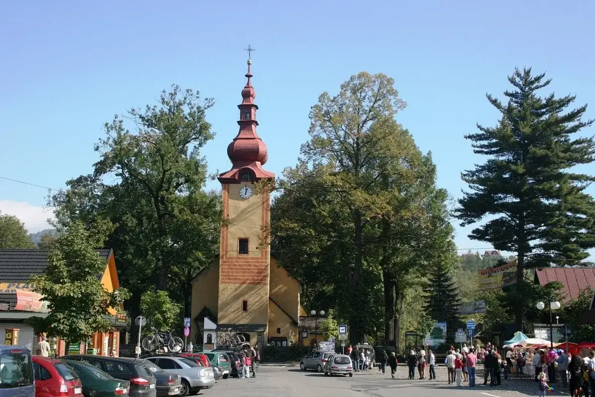 Krościenko atrakcje – odkryj niezwykłe miejsca i aktywności w regionie