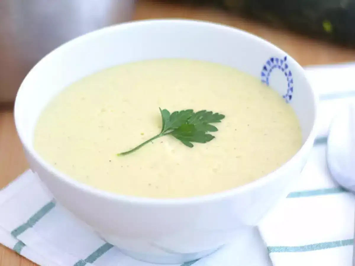 Soupe courgettes sans pomme de terre : secret d'un velouté onctueux