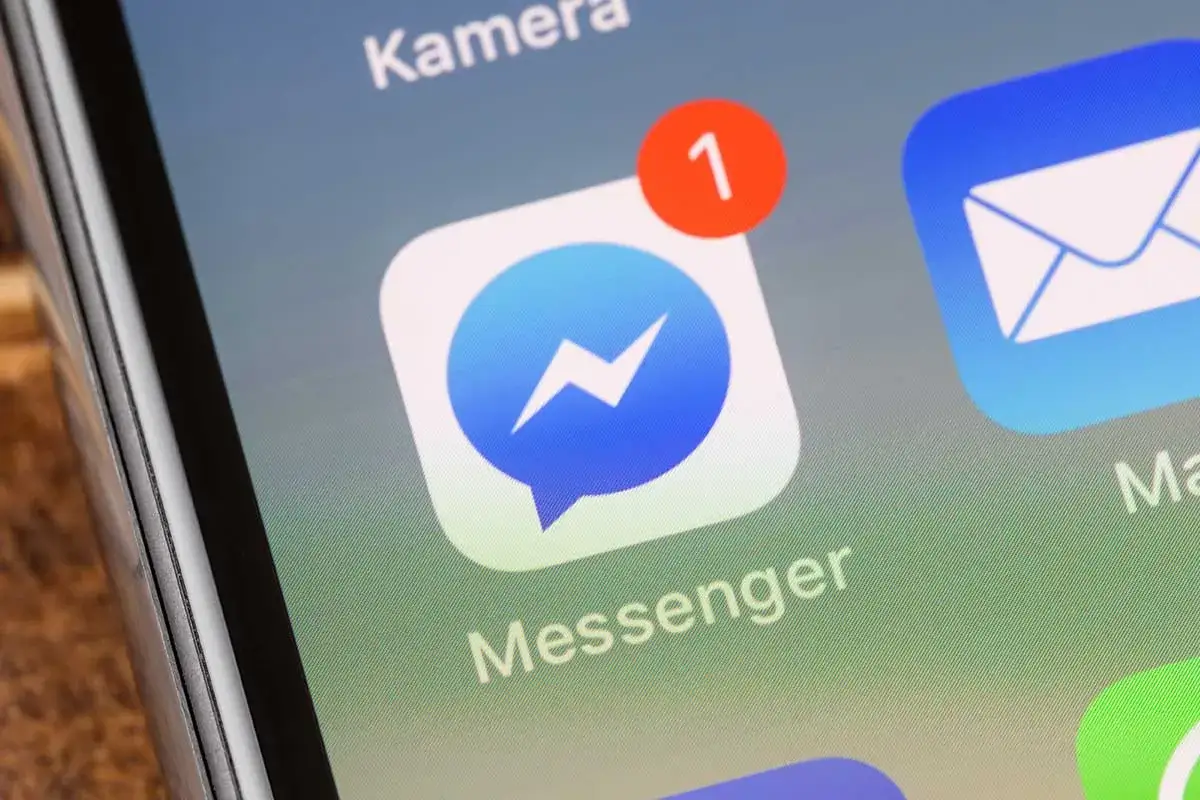 Jak zaktualizować Messengera? Poradnik krok po kroku (Android/iOS)