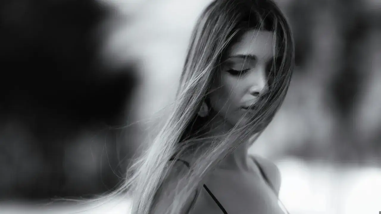 Delikatne dziewczyny: Czy to magnes na mężczyzn? Rozszyfruj ich świat