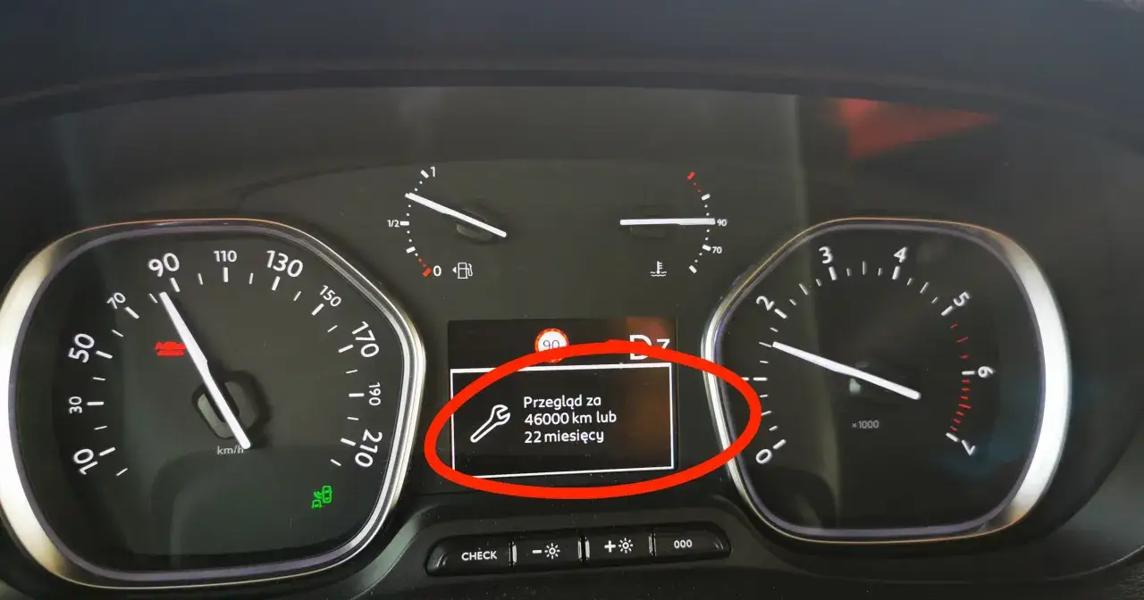 Serwis olejowy: Co wymienić, by nie przepłacać i dbać o auto?