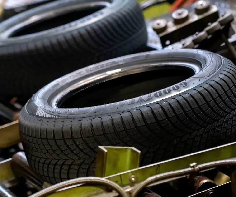 Opony całoroczne - czy warto je kupić?