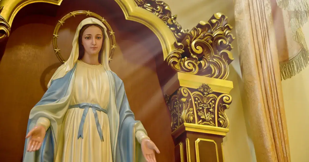 Jak Maryja zaszła w ciążę i co to oznacza dla wierzących