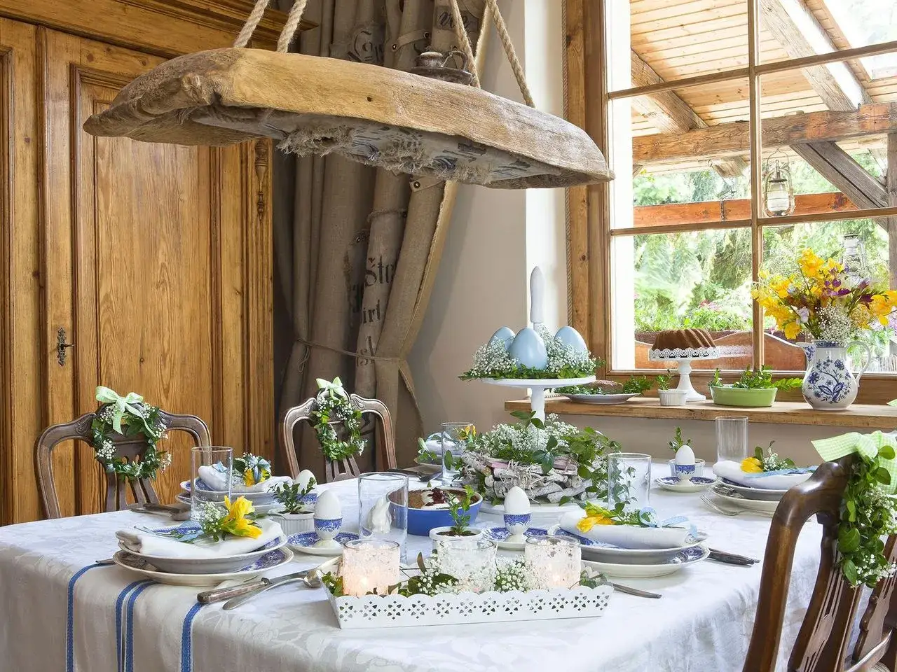 Stół wielkanocny 2026: Trendy, DIY i inspiracje. Stwórz magię!