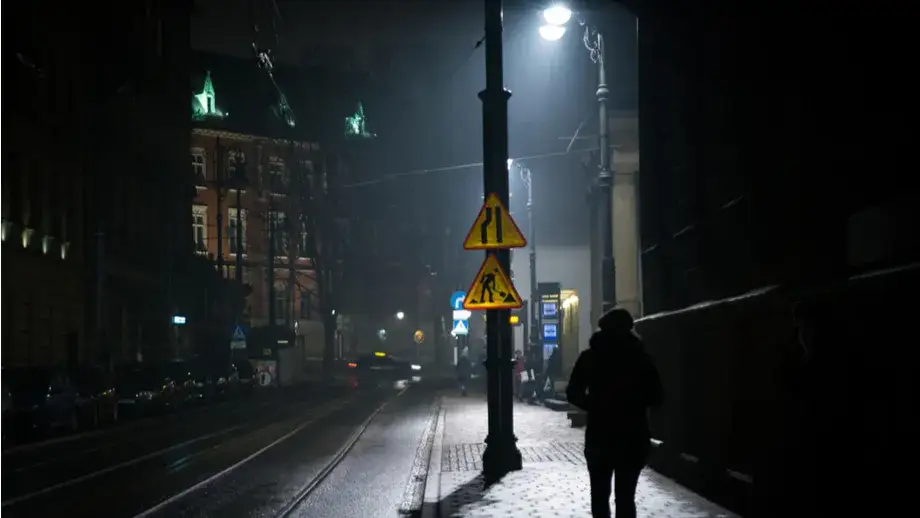 Jak przeżyć całą noc mrocznych kryminałów?