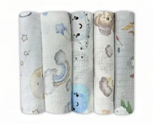 Jak prać pieluchy tetrowe i flanelowe, aby uniknąć zniszczeń i plam