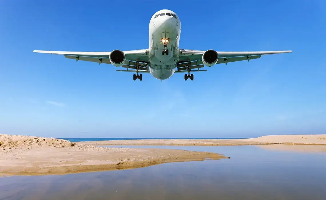 Ile trwa lot z Poznania do Krakowa? Czas, który musisz znać