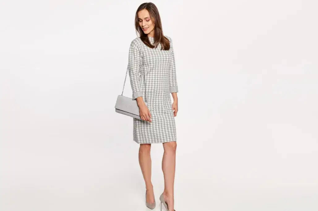 Jak się ubrać na rocznicę ślubu jako gość - uniknij modowych wpadek