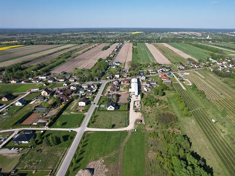 Gdzie leżą Skierniewice? Odkryj ich lokalizację w Polsce