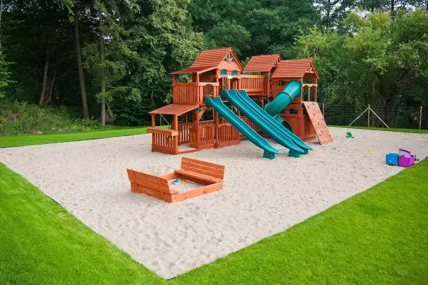 Jak samemu zbudować plac zabaw dla dzieci bez zbędnych kosztów