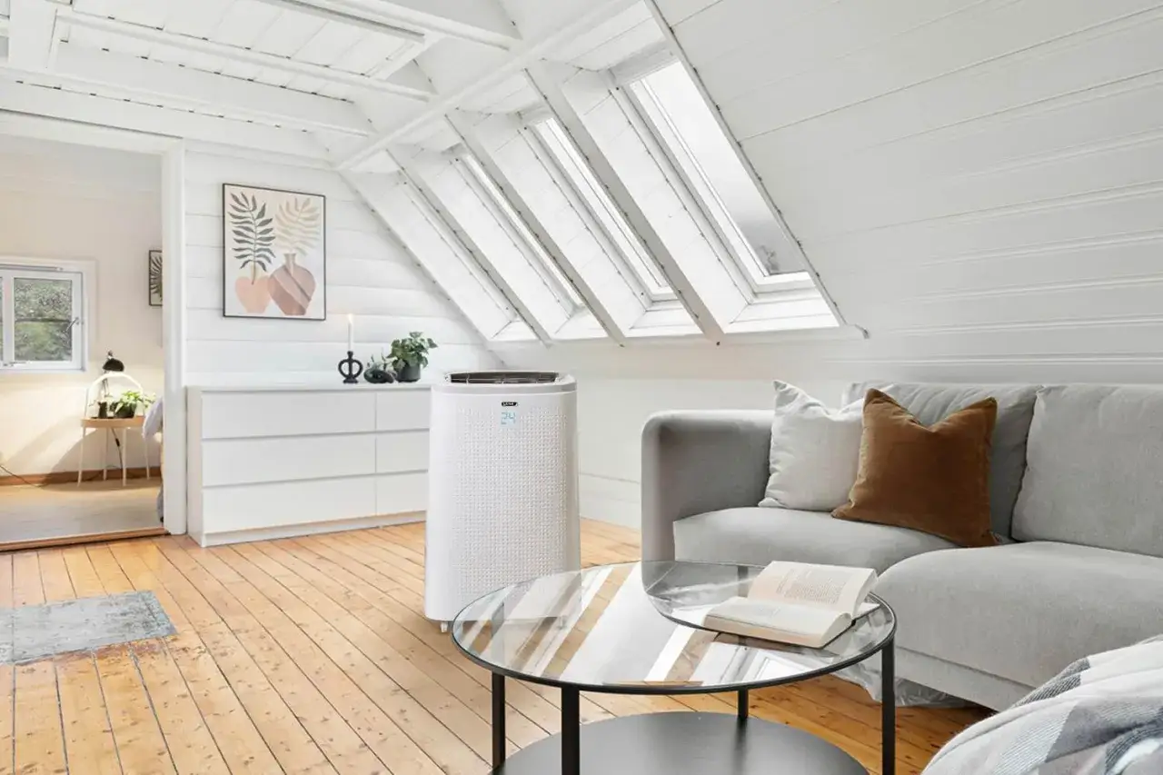 Jak skutecznie ochłodzić pokój na poddaszu? Sprawdzone metody na pokonanie upałów