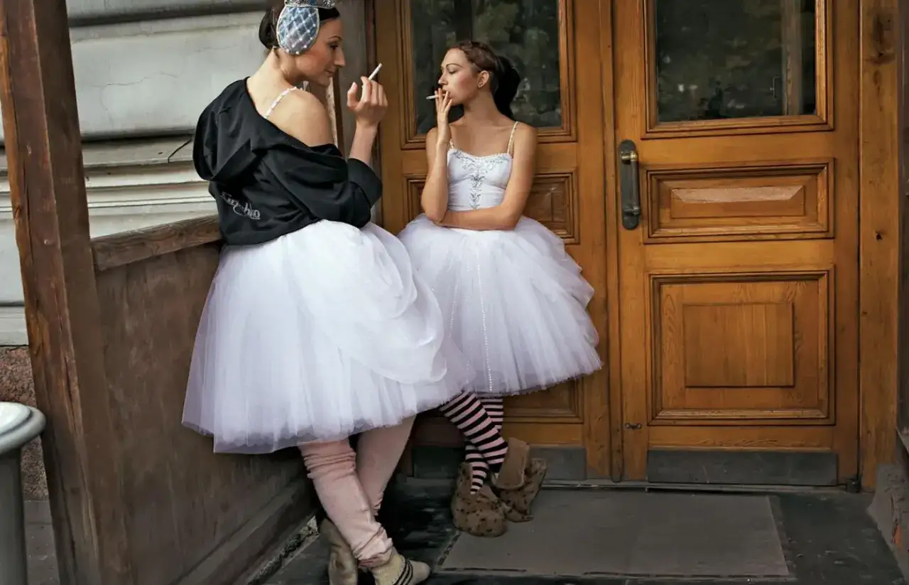 Jak palić w hotelu bez ryzyka kar i nieprzyjemności?