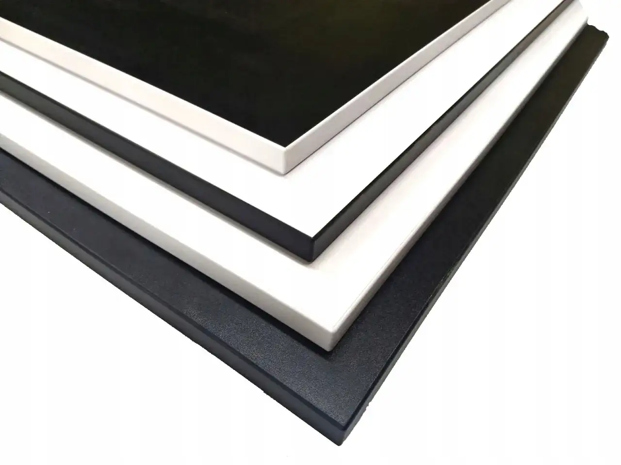 Gdzie kupić blat do biurka? Sprawdź najlepsze oferty i ceny